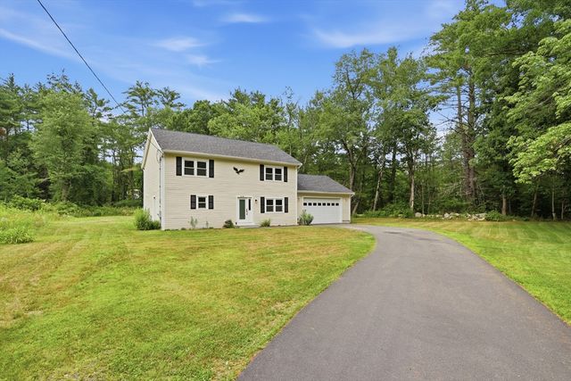 110 Haynes Rd, Townsend, MA 01469