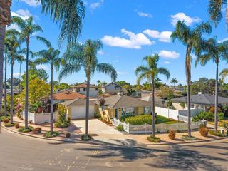 5025 Dick St, San Diego, CA 92115