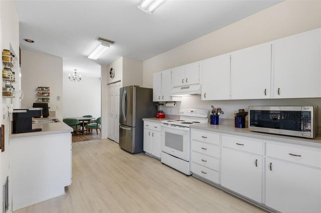4422 NW 34TH DRIVE, Gainesville, FL 32605