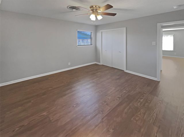 1105 E 17th ST, Georgetown, TX 78626