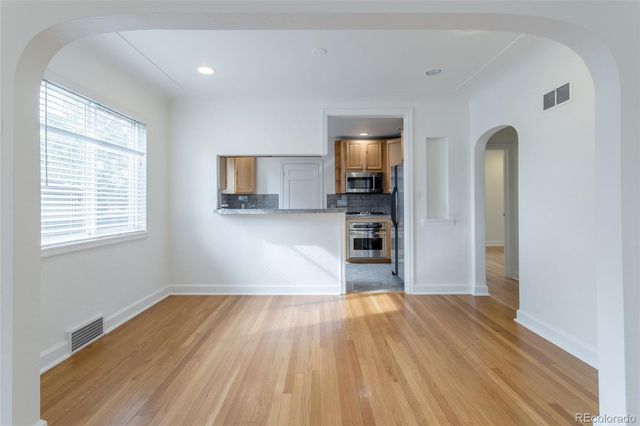 2261 S Lincoln Street, Denver, CO 80210