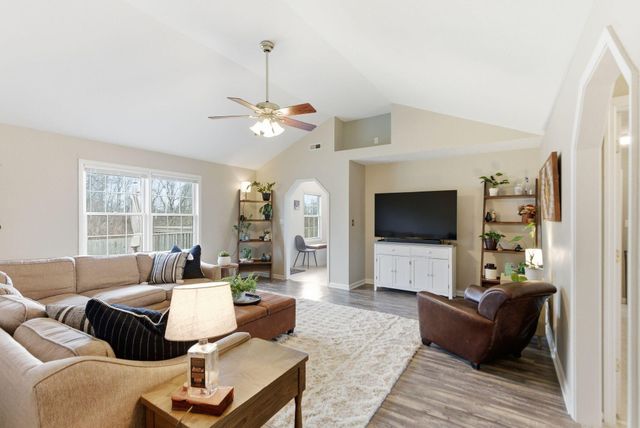 705 Cannonball Drive, Nicholasville, KY 40356