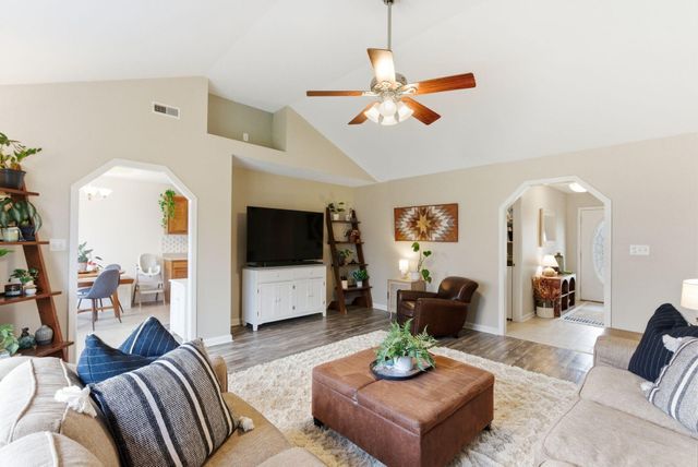 705 Cannonball Drive, Nicholasville, KY 40356