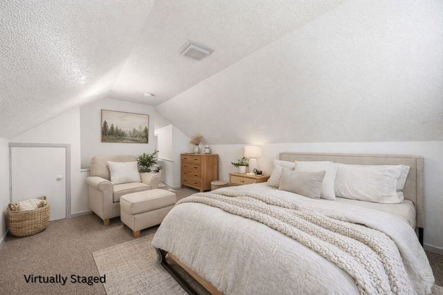 526 30th Street SE, Cedar Rapids, IA 52403