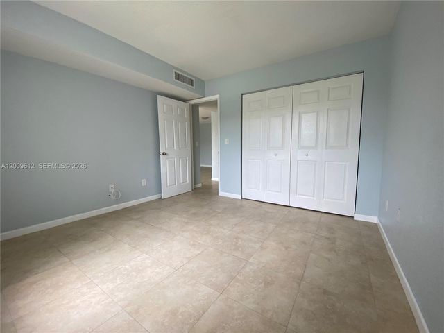 8200 SW 210th St 220, Cutler Bay, FL 33189