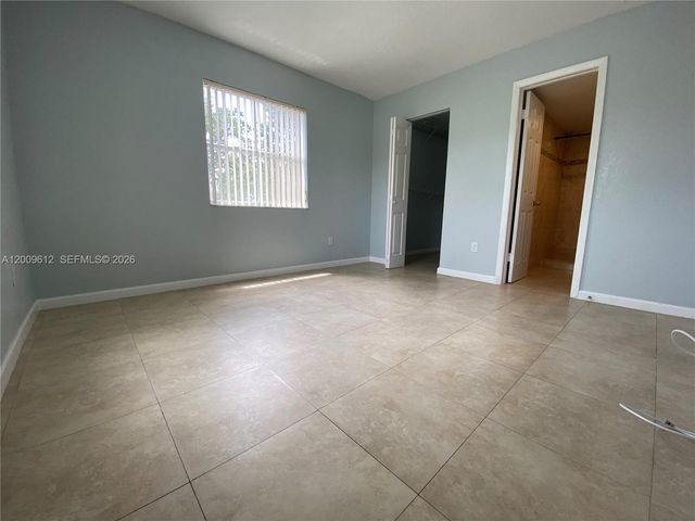 8200 SW 210th St 220, Cutler Bay, FL 33189