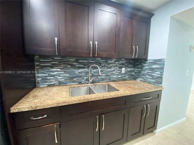 8200 SW 210th St 220, Cutler Bay, FL 33189