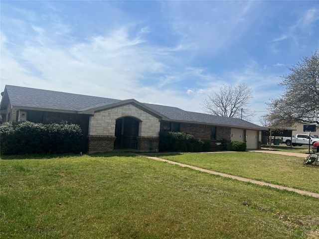 815 W. MESQUITE W MESQUITE, Jacksboro, TX 76458