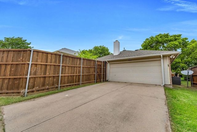 9817 Belfort Drive, Frisco, TX 75035