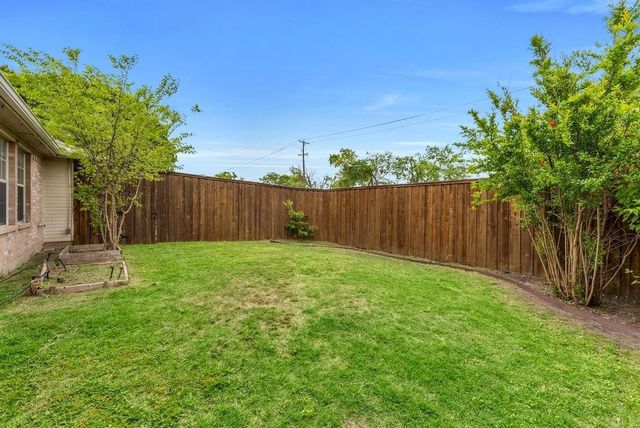 9817 Belfort Drive, Frisco, TX 75035