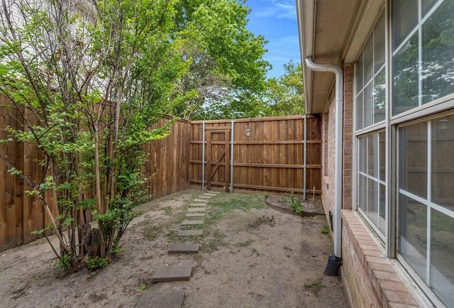 9817 Belfort Drive, Frisco, TX 75035