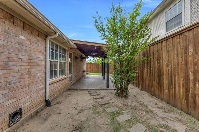 9817 Belfort Drive, Frisco, TX 75035
