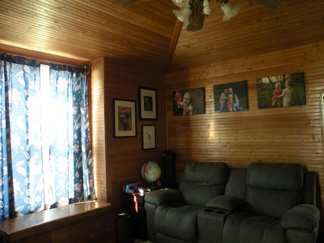 110 Prospect Street, Bloomington, WI 53804