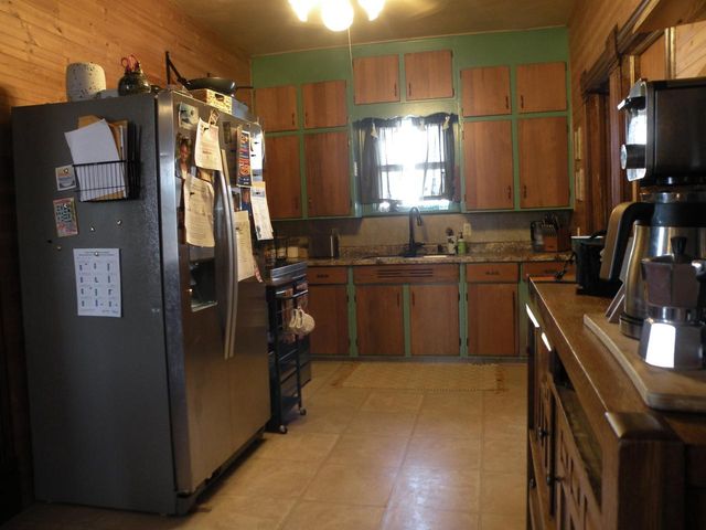 110 Prospect Street, Bloomington, WI 53804