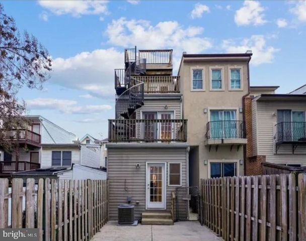 111 E CROSS ST, Baltimore, MD 21230