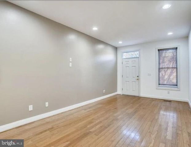 111 E CROSS ST, Baltimore, MD 21230