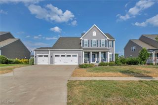 9361 Winfield Lane, North Ridgeville, OH 44039