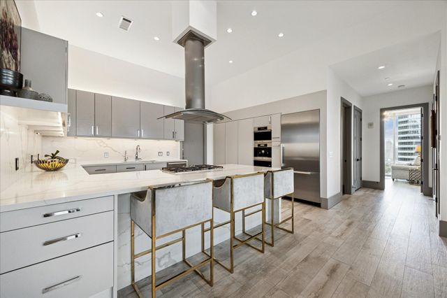 1600 Post Oak Boulevard 1802, Houston, TX 77056