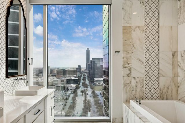 1600 Post Oak Boulevard 1802, Houston, TX 77056