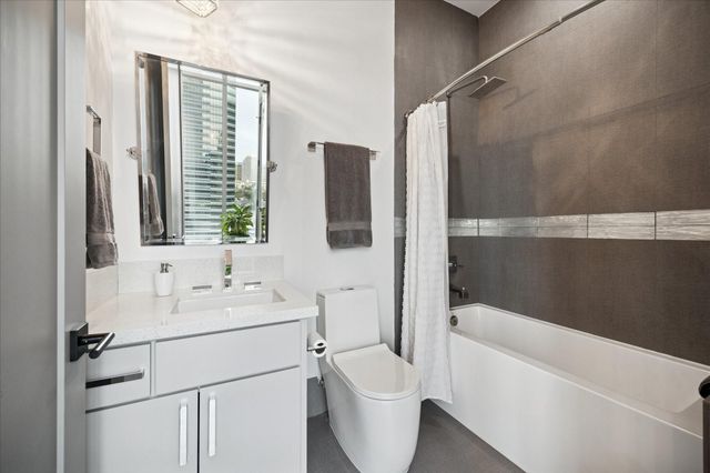 1600 Post Oak Boulevard 1802, Houston, TX 77056