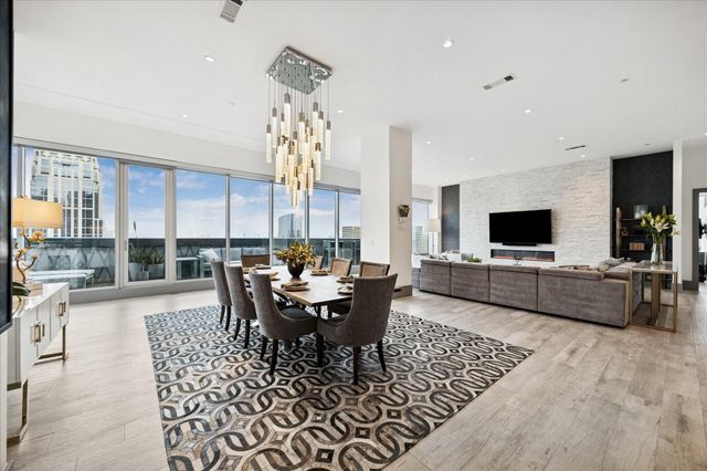 1600 Post Oak Boulevard 1802, Houston, TX 77056