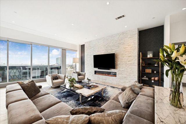 1600 Post Oak Boulevard 1802, Houston, TX 77056