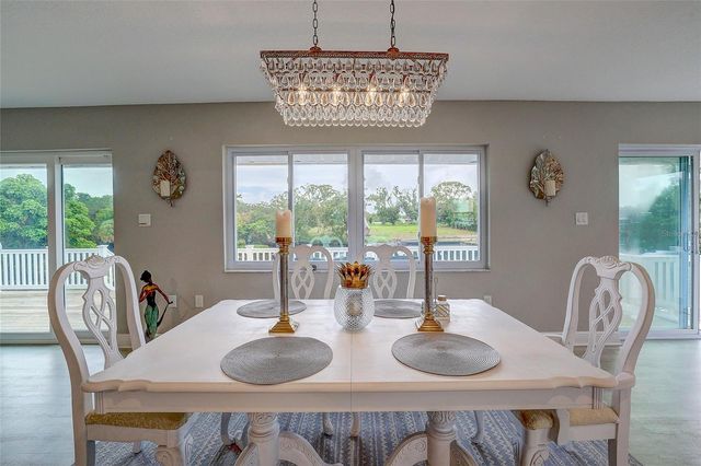3214 N SECLUSION DRIVE, Sarasota, FL 34239