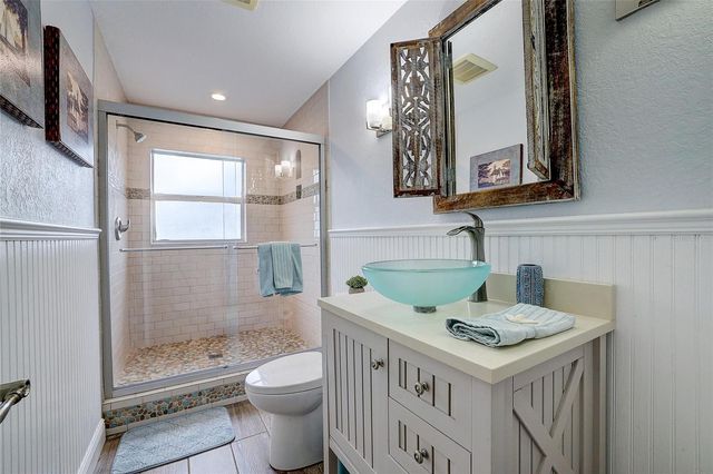 3214 N SECLUSION DRIVE, Sarasota, FL 34239