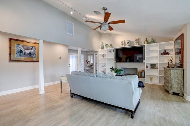 3214 N SECLUSION DRIVE, Sarasota, FL 34239