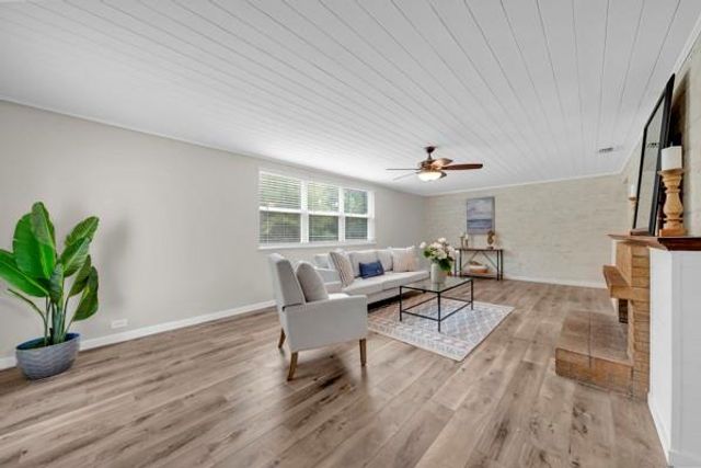 2460 Middle Road, Mobile, AL 36605