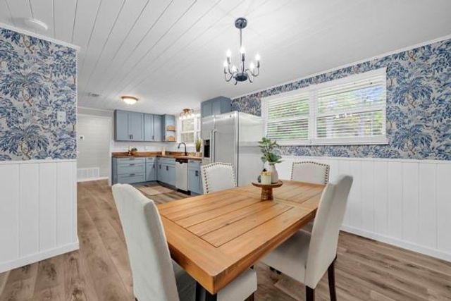 2460 Middle Road, Mobile, AL 36605