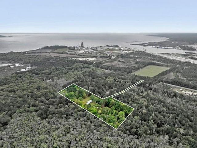 2460 Middle Road, Mobile, AL 36605