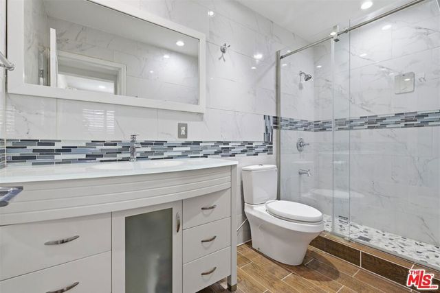 5847 Texhoma Avenue, Encino, CA 91316