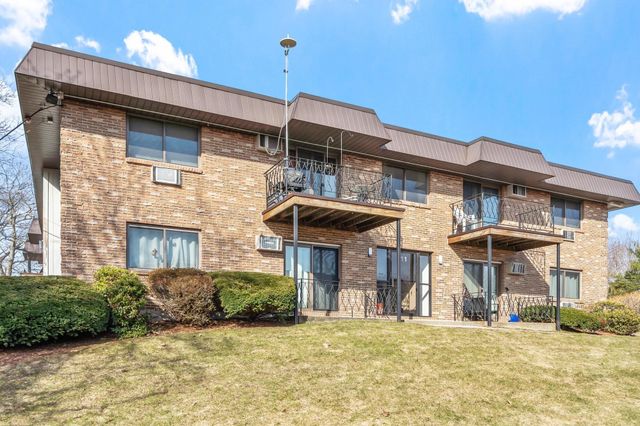 11 Strawberry Bank Rd Apt 5, Nashua, NH 03062