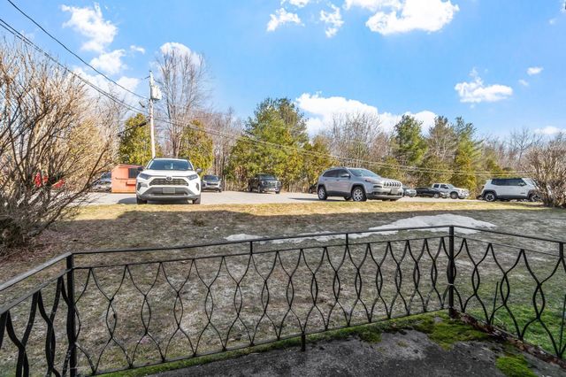 11 Strawberry Bank Rd Apt 5, Nashua, NH 03062