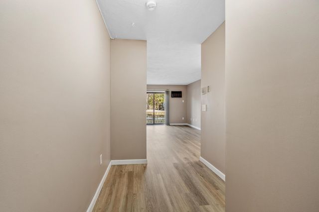 11 Strawberry Bank Rd Apt 5, Nashua, NH 03062