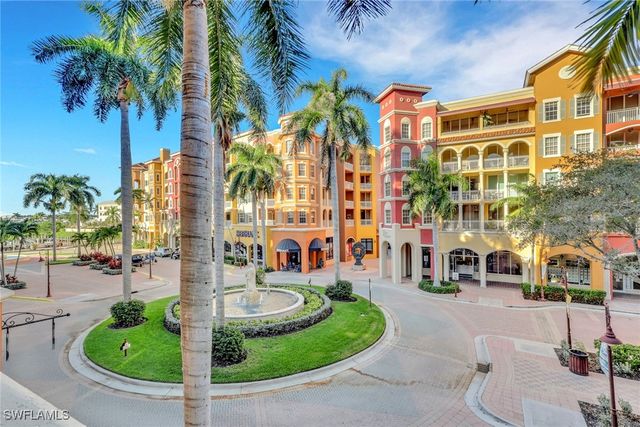 401 Bayfront PL 3207, Naples, FL 34102