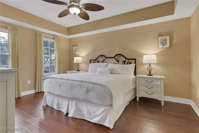 401 Bayfront PL 3207, Naples, FL 34102