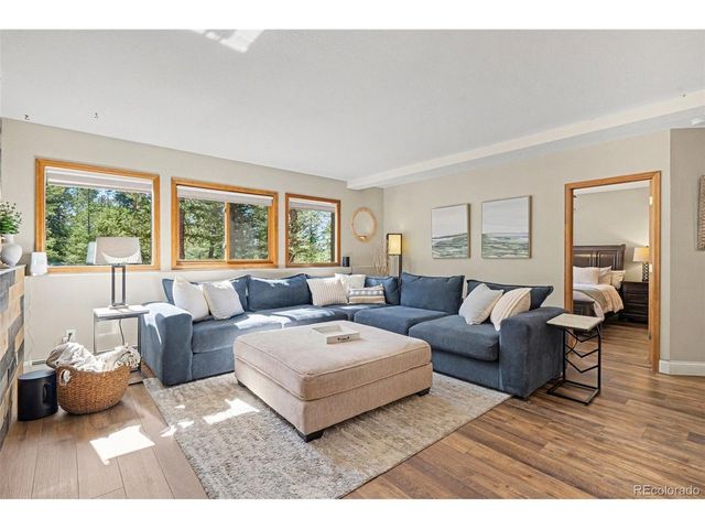 12126 Hosman Cir, Conifer, CO 80433
