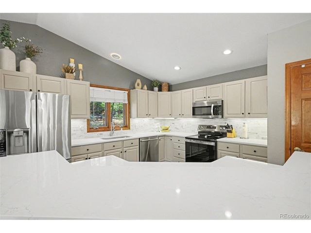 12126 Hosman Cir, Conifer, CO 80433