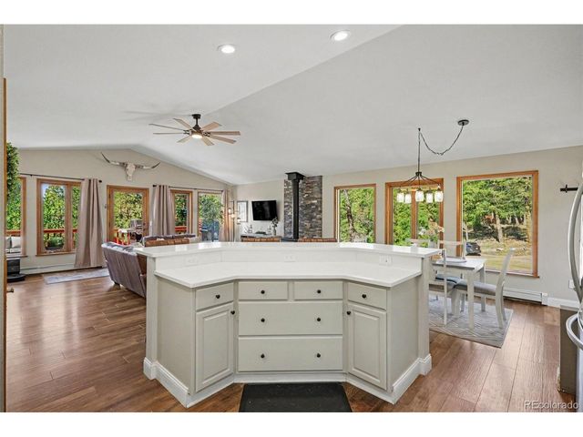 12126 Hosman Cir, Conifer, CO 80433