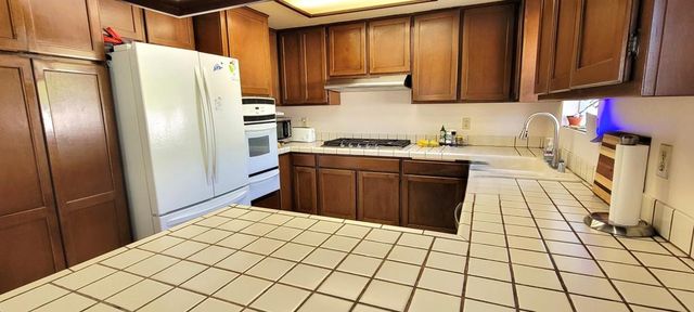 64550 Brae Burn Avenue, Desert Hot Springs, CA 92240