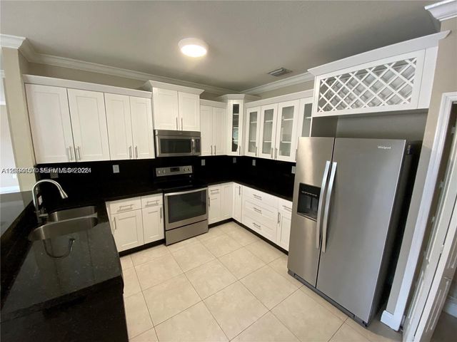2700 Fillmore Street, Hollywood, FL 33020