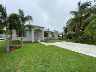 2700 Fillmore Street, Hollywood, FL 33020