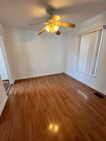 10951 S Kedzie Avenue, Chicago, IL 60655