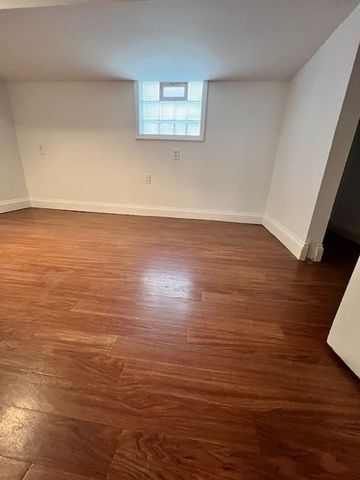 10951 S Kedzie Avenue, Chicago, IL 60655