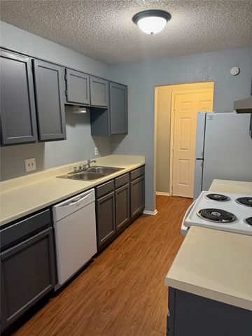 1713 San Rafael Street, Fort Worth, TX 76134