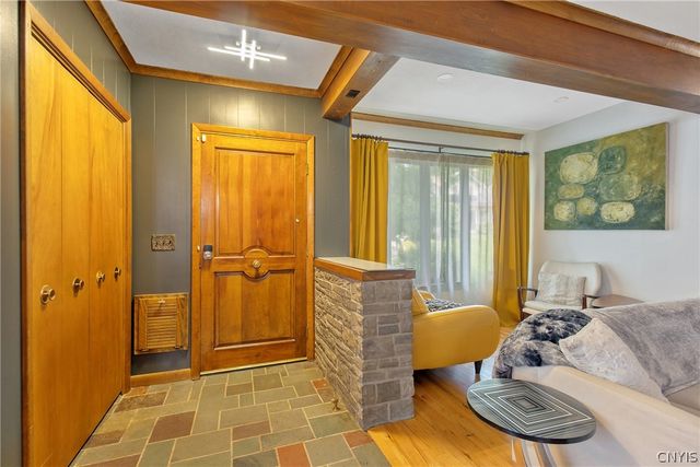 112 Winthrop Road, Syracuse, NY 13206