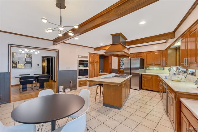 112 Winthrop Road, Syracuse, NY 13206