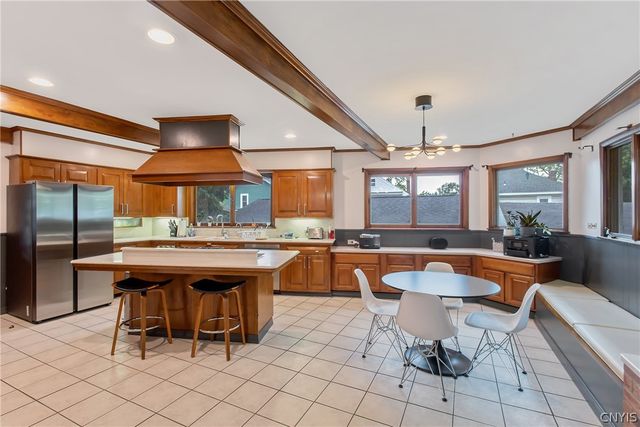 112 Winthrop Road, Syracuse, NY 13206